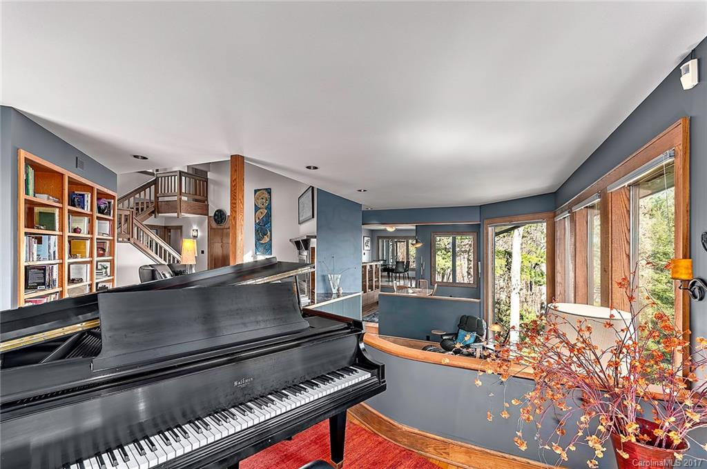 51 Emmett Hollar Road - Photo 8