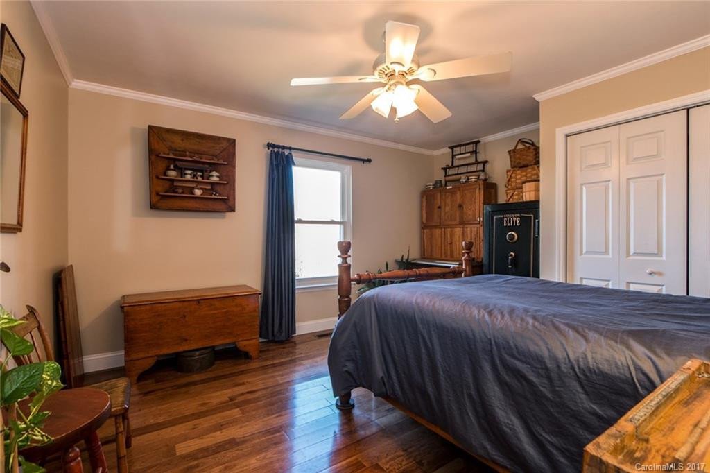 241 Rabbits Place - Photo 11