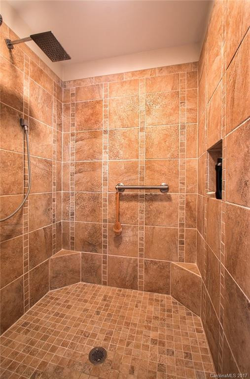 241 Rabbits Place - Photo 17