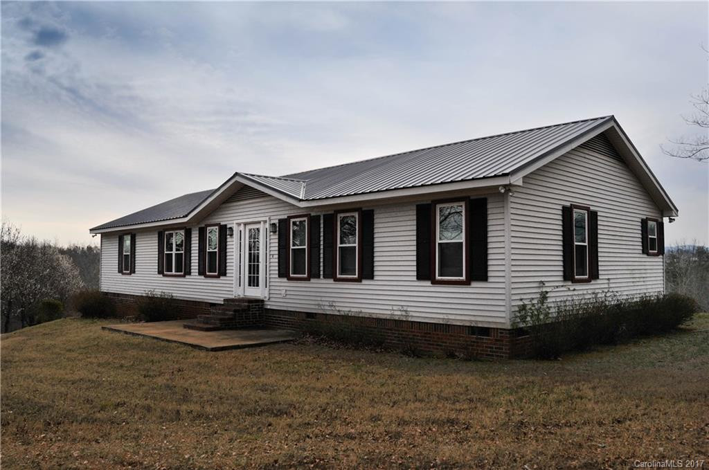408 Betty's Lane