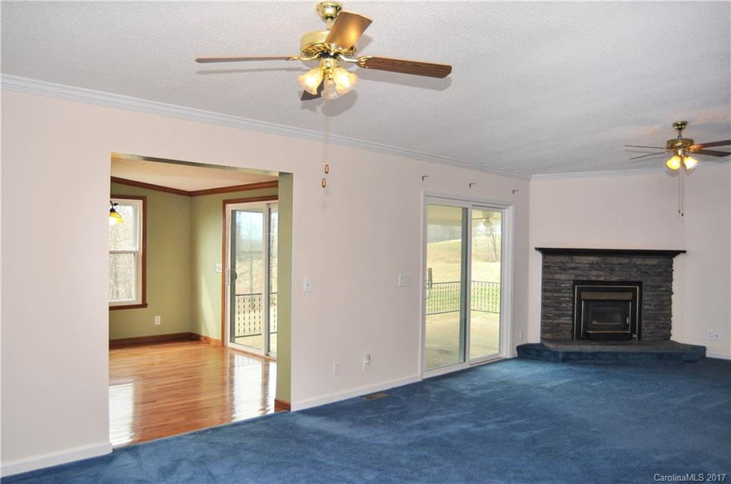 408 Betty's Lane - Photo 10