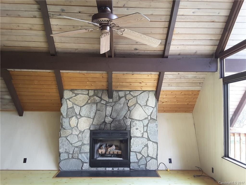 161 Spencer Street - Photo 8