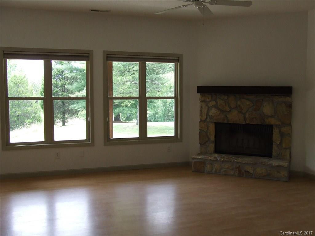 230 Leisure Lane - Photo 7
