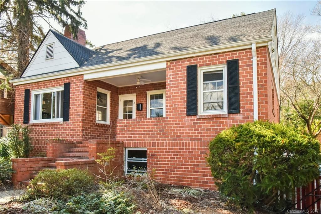 8 Mount Vernon Circle - Photo 2