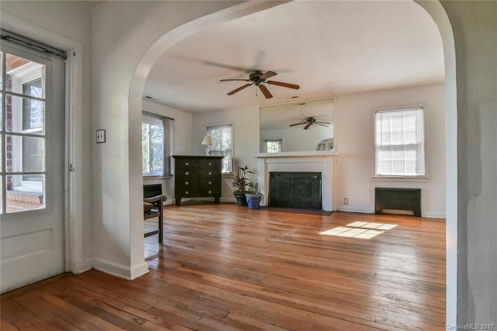 8 Mount Vernon Circle - Photo 5