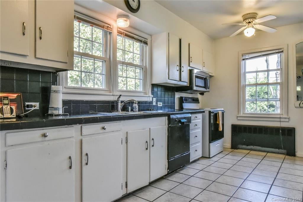 8 Mount Vernon Circle - Photo 10