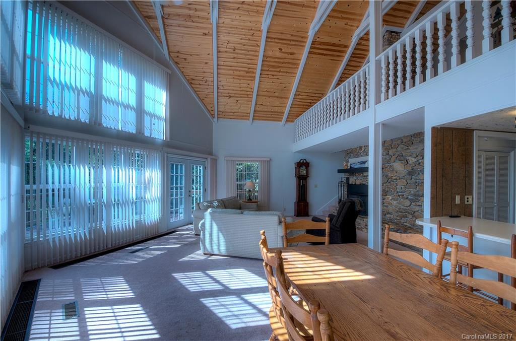 1198 Apple Lane - Photo 13