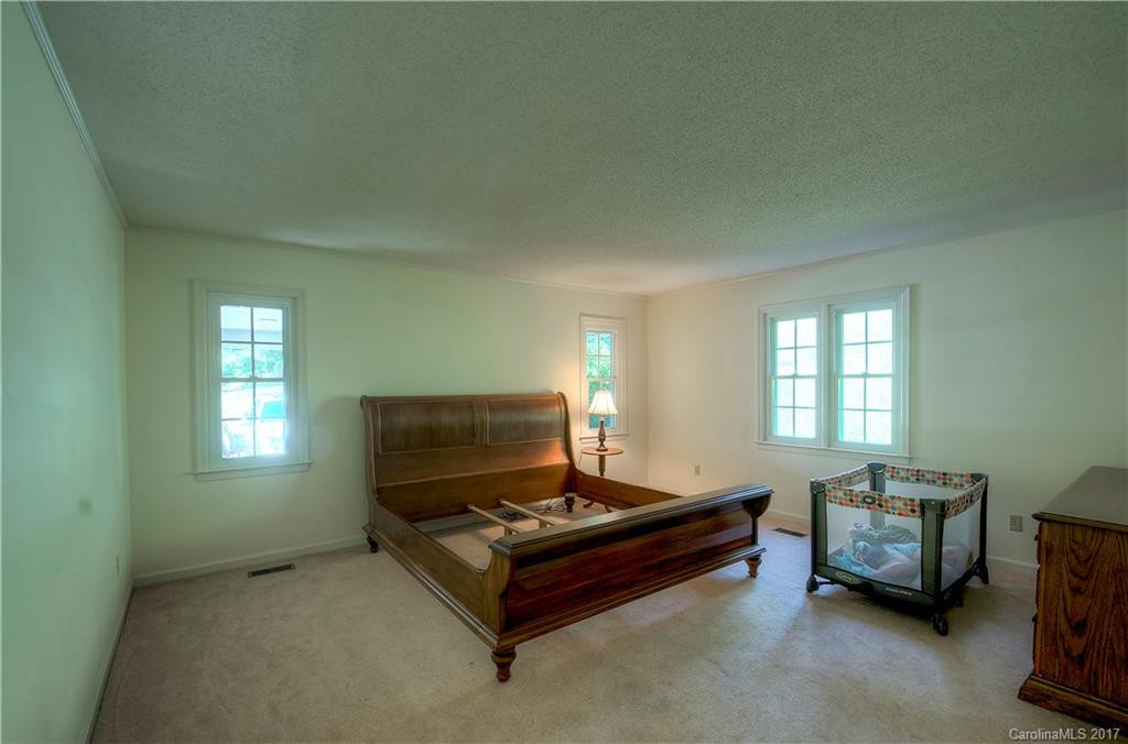 1198 Apple Lane - Photo 14