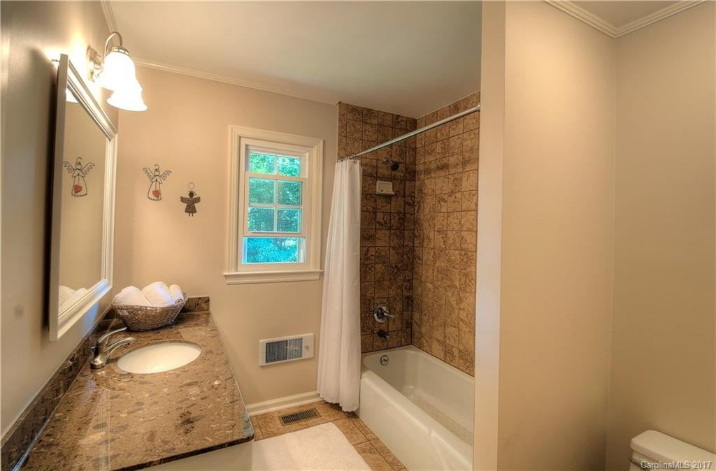1198 Apple Lane - Photo 16