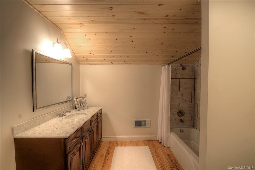 1198 Apple Lane - Photo 19