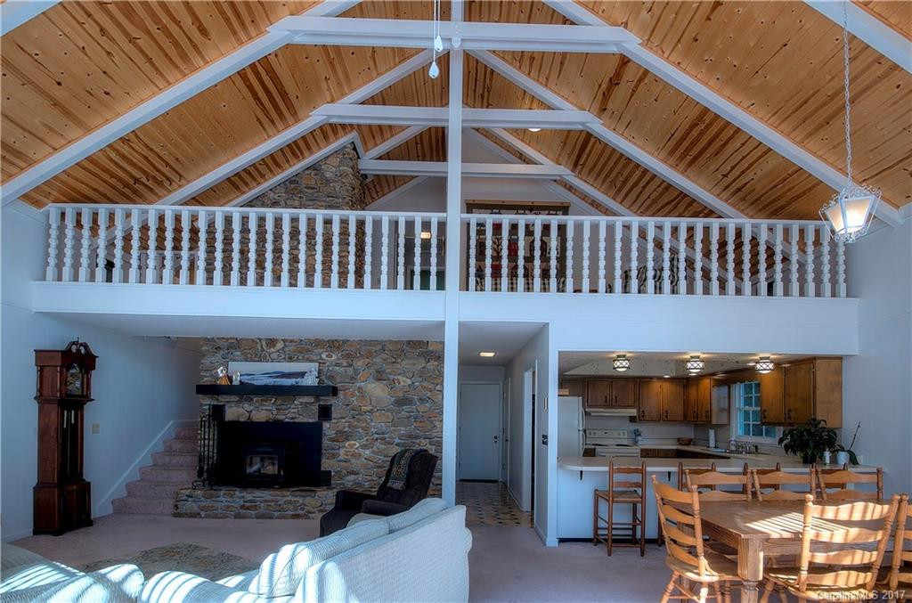 1198 Apple Lane - Photo 4