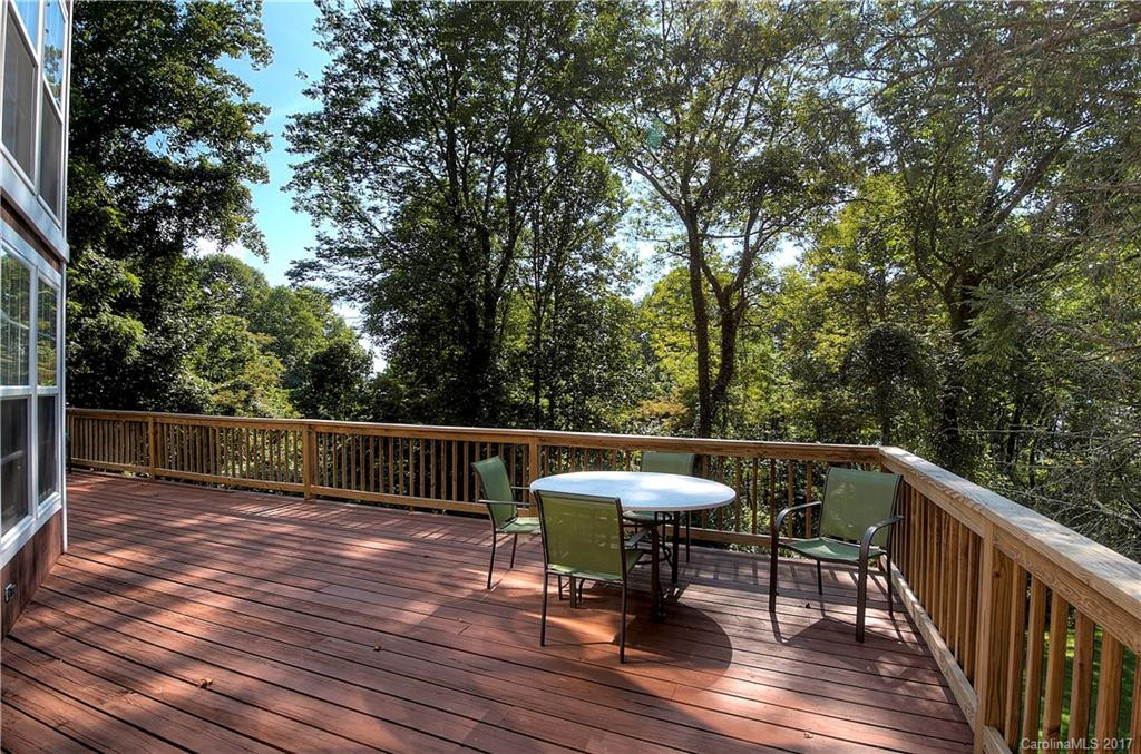 1198 Apple Lane - Photo 7