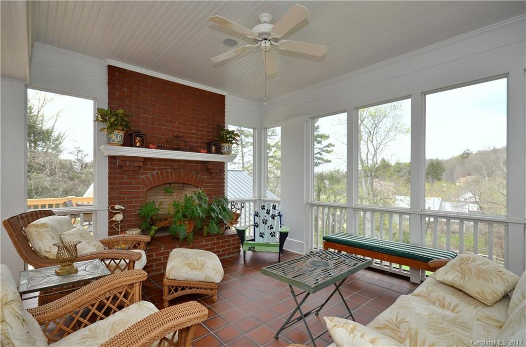 325 Midland Drive - Photo 10