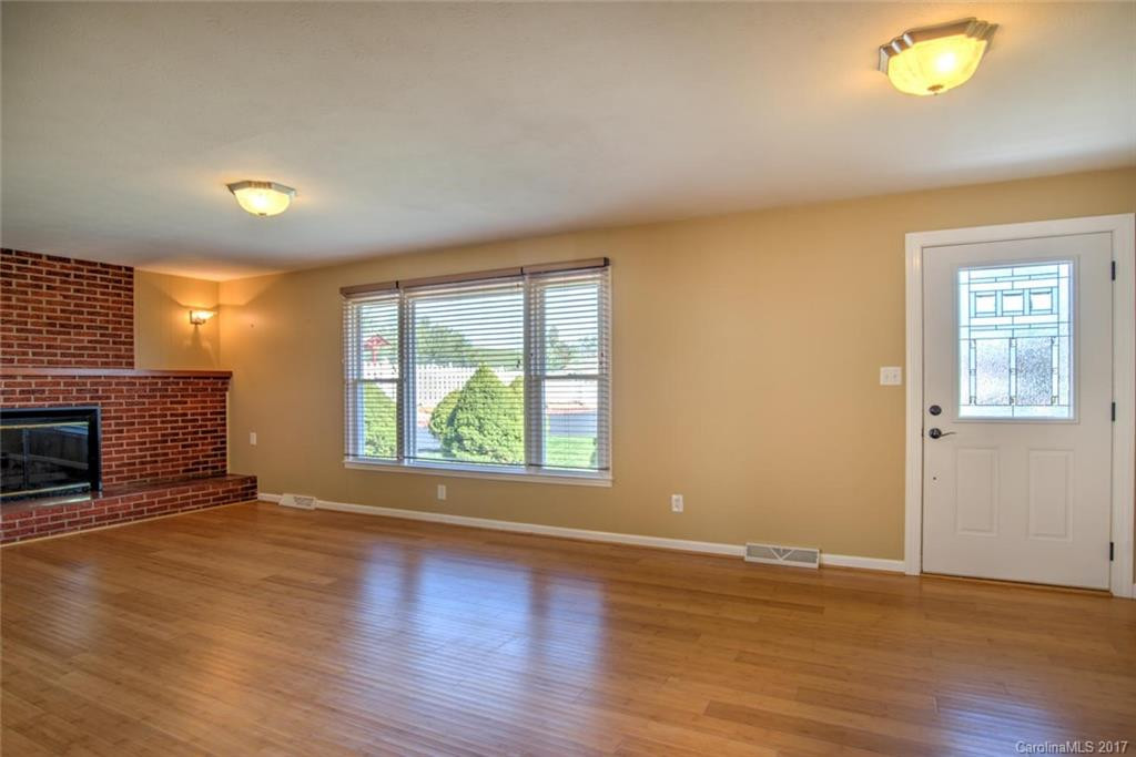 38 Gilbert Road - Photo 5