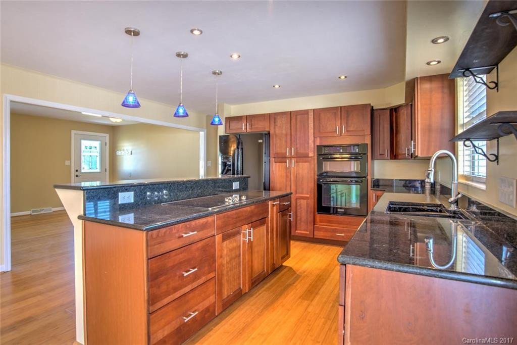 38 Gilbert Road - Photo 8