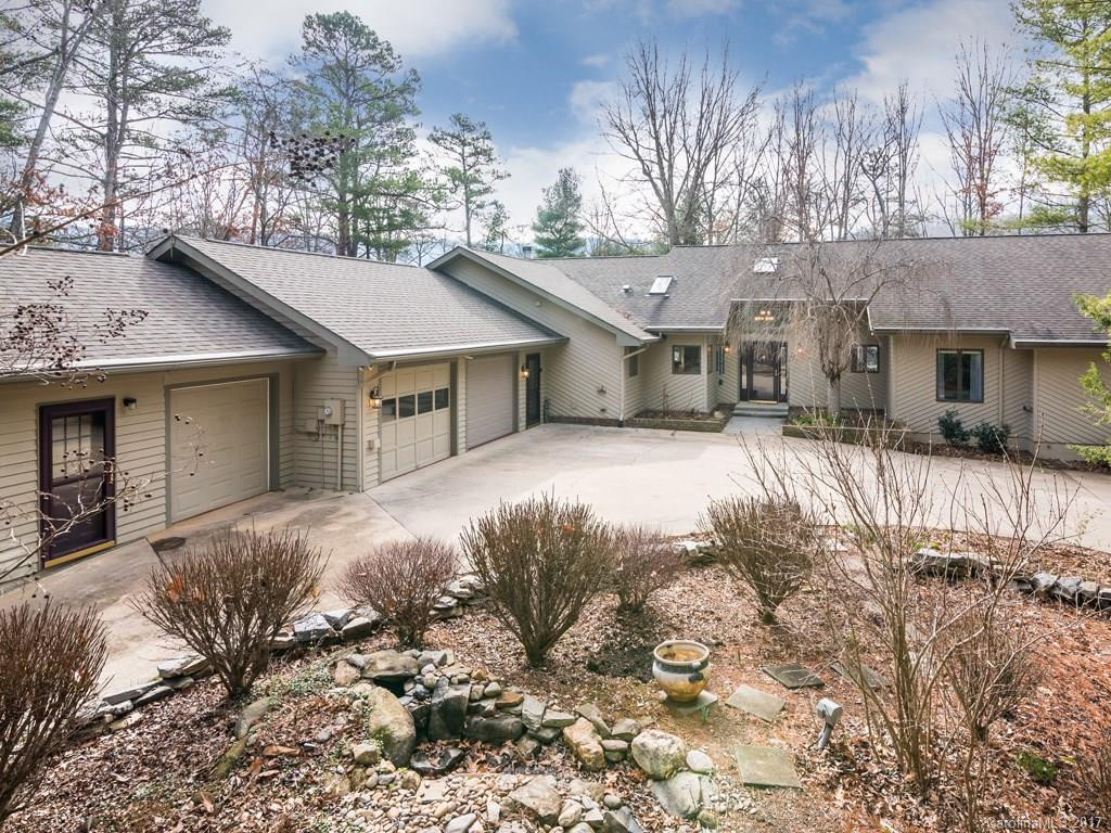 30 Cornelia Lane