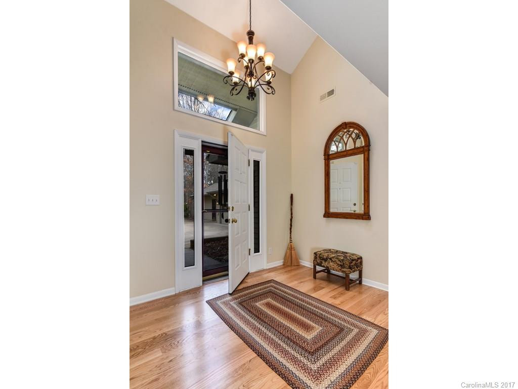 30 Cornelia Lane - Photo 2