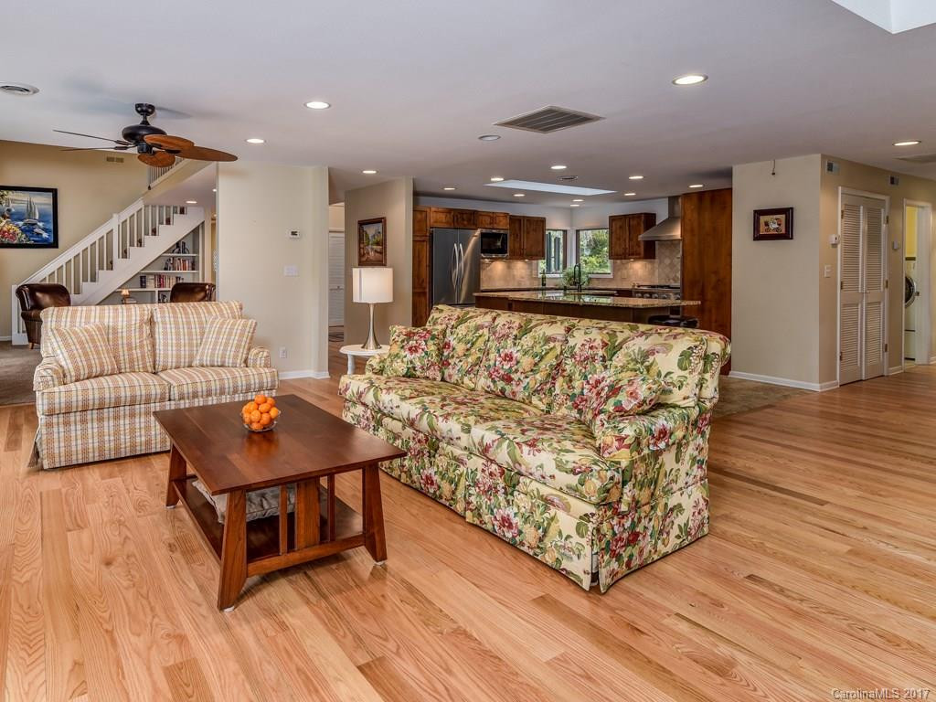 30 Cornelia Lane - Photo 3
