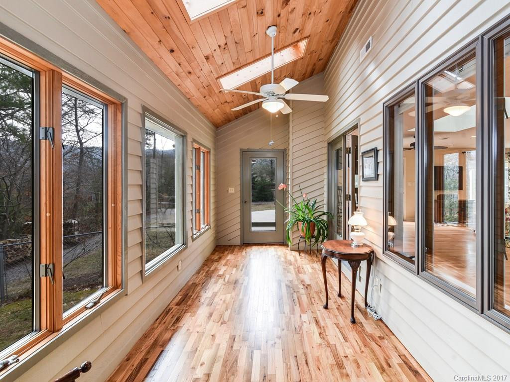30 Cornelia Lane - Photo 5