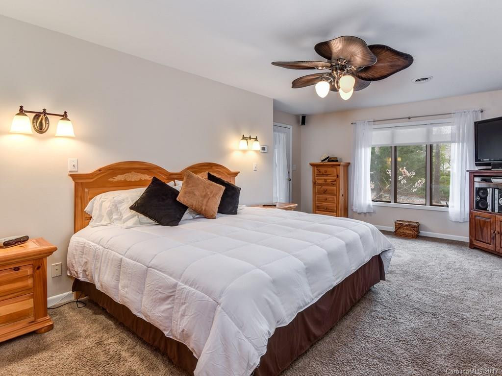 30 Cornelia Lane - Photo 8