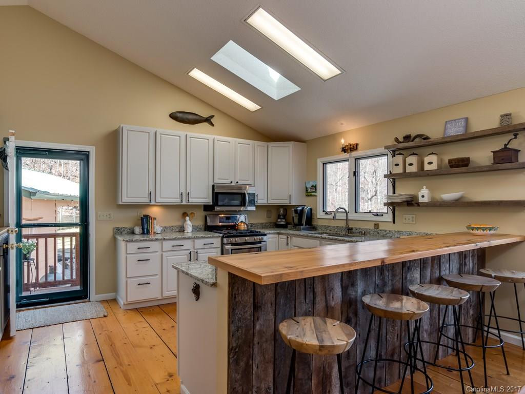 706 Haven Drive - Photo 3