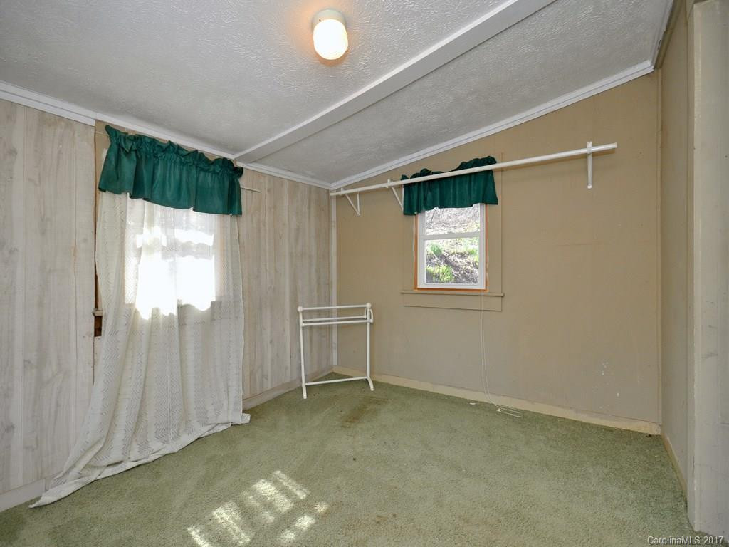 31 Abby Lane - Photo 4