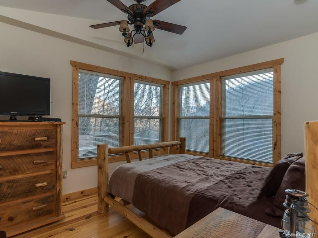 461 Middlefork Road - Photo 9