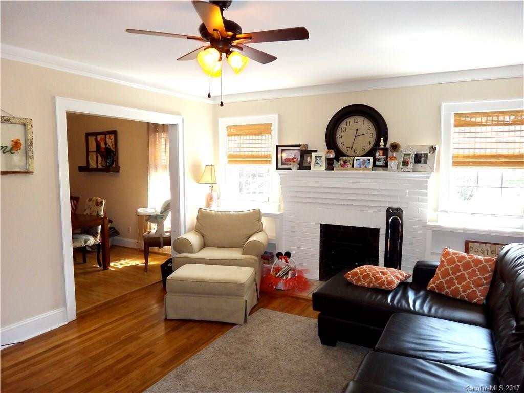 271 Brook Street - Photo 2