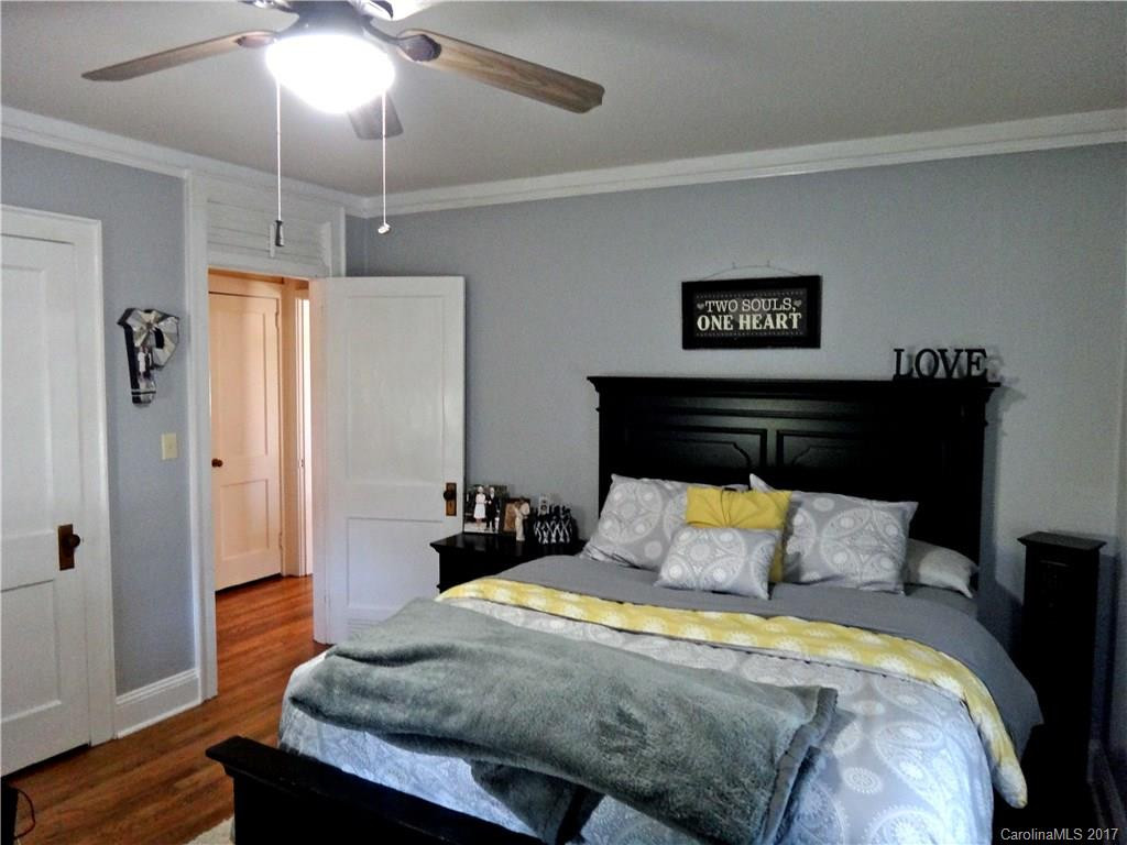 271 Brook Street - Photo 12