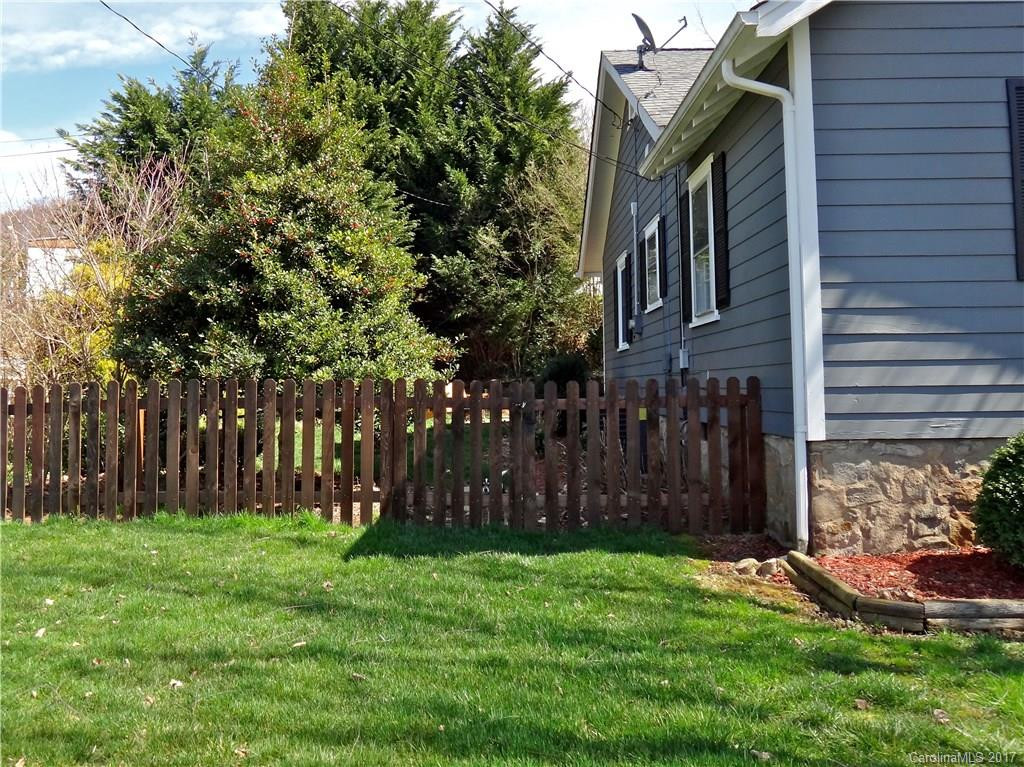 271 Brook Street - Photo 19