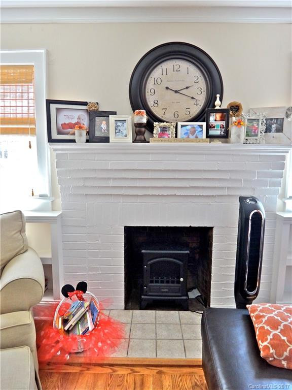 271 Brook Street - Photo 5