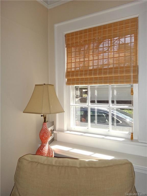 271 Brook Street - Photo 7