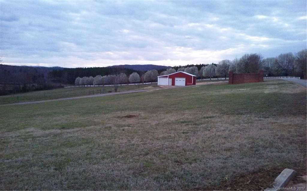 517 Cub Creek Road - Photo 2