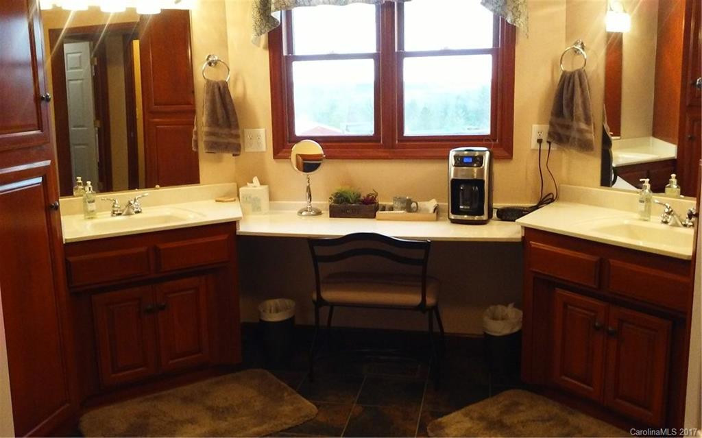 517 Cub Creek Road - Photo 14