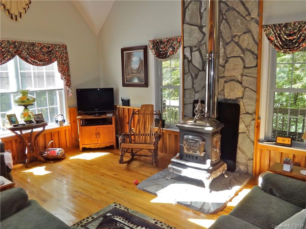 74 Bear Camp Road - Photo 3