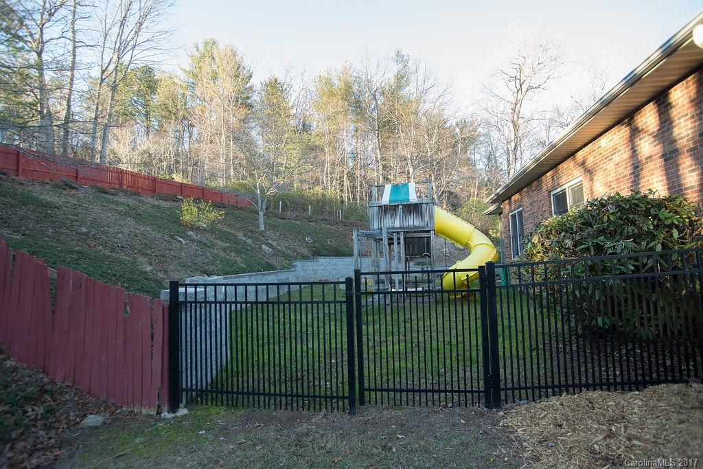 1105 Deep Woods Drive - Photo 17