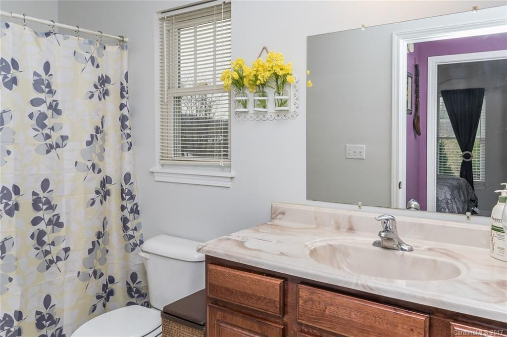 137 Grove Hills Drive #11R - Photo 12
