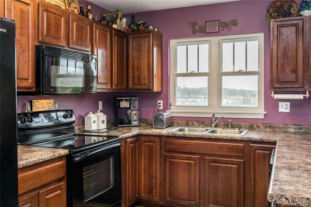 137 Grove Hills Drive #11R - Photo 6