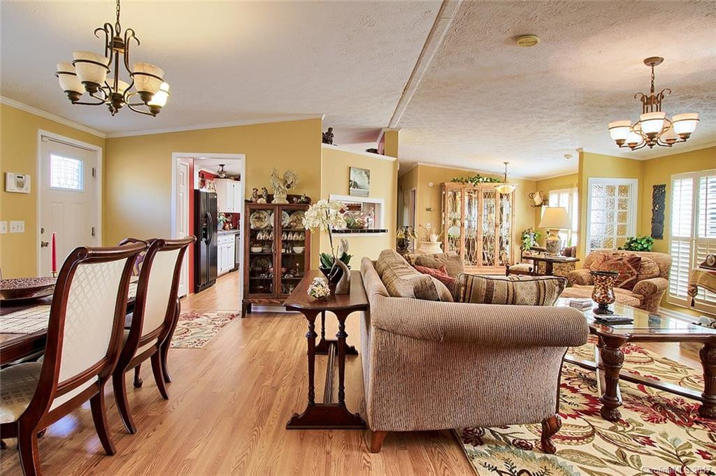 913 Old Fairview Road - Photo 3