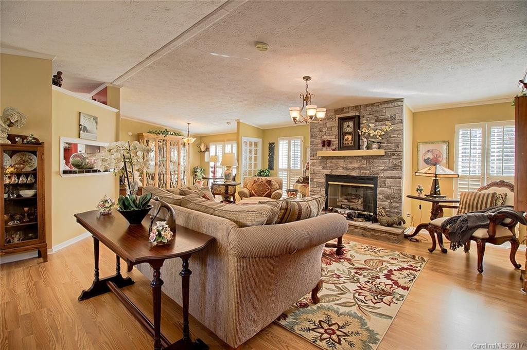 913 Old Fairview Road - Photo 4
