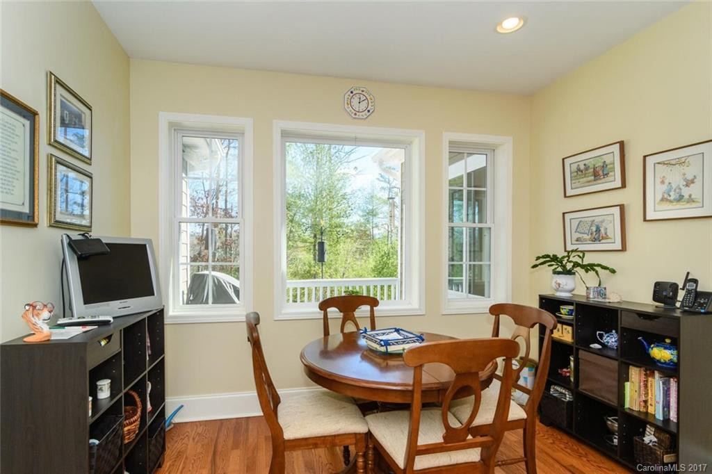 735 Settlers Trail - Photo 14