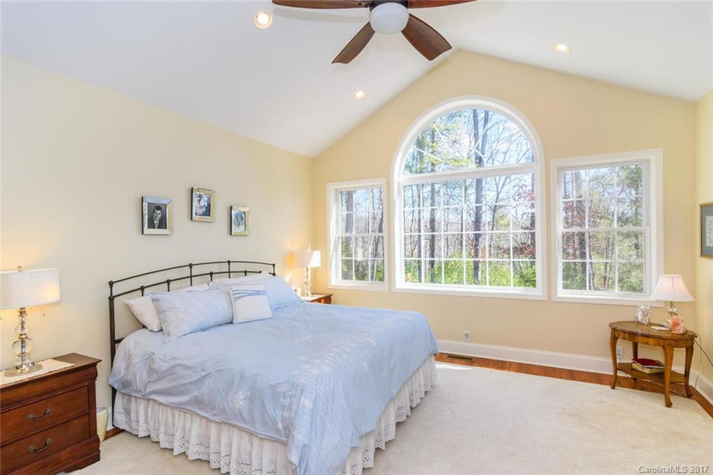 735 Settlers Trail - Photo 15