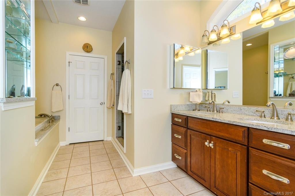 735 Settlers Trail - Photo 21