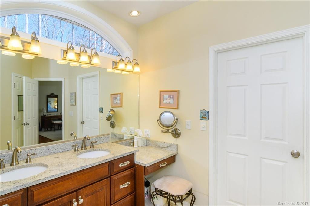 735 Settlers Trail - Photo 22