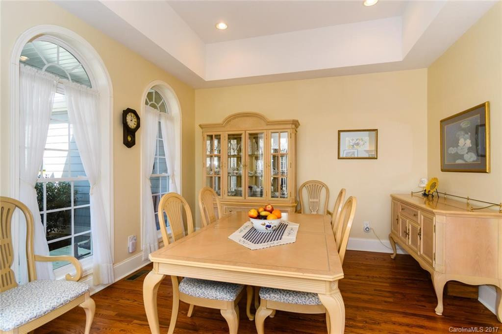 735 Settlers Trail - Photo 9