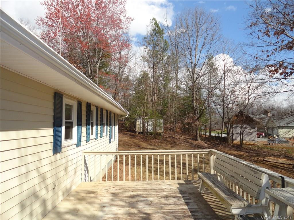 11 Woody Circle - Photo 3