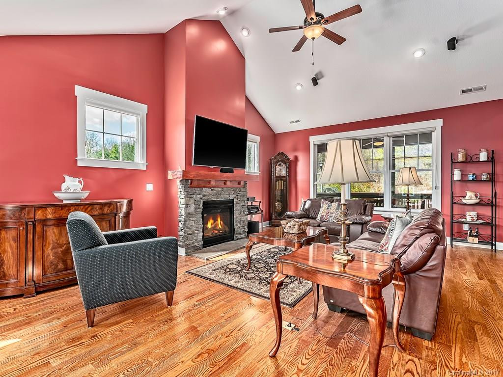 2 Bungalow Way - Photo 4