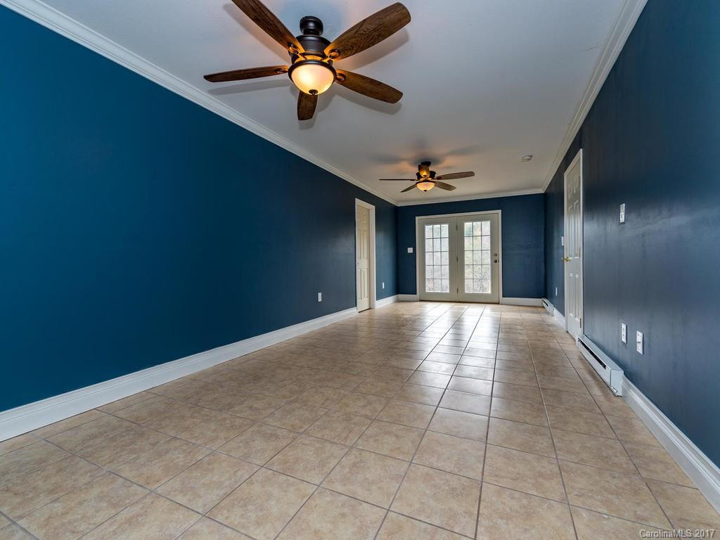 16 Worthington Lane #9 - Photo 20