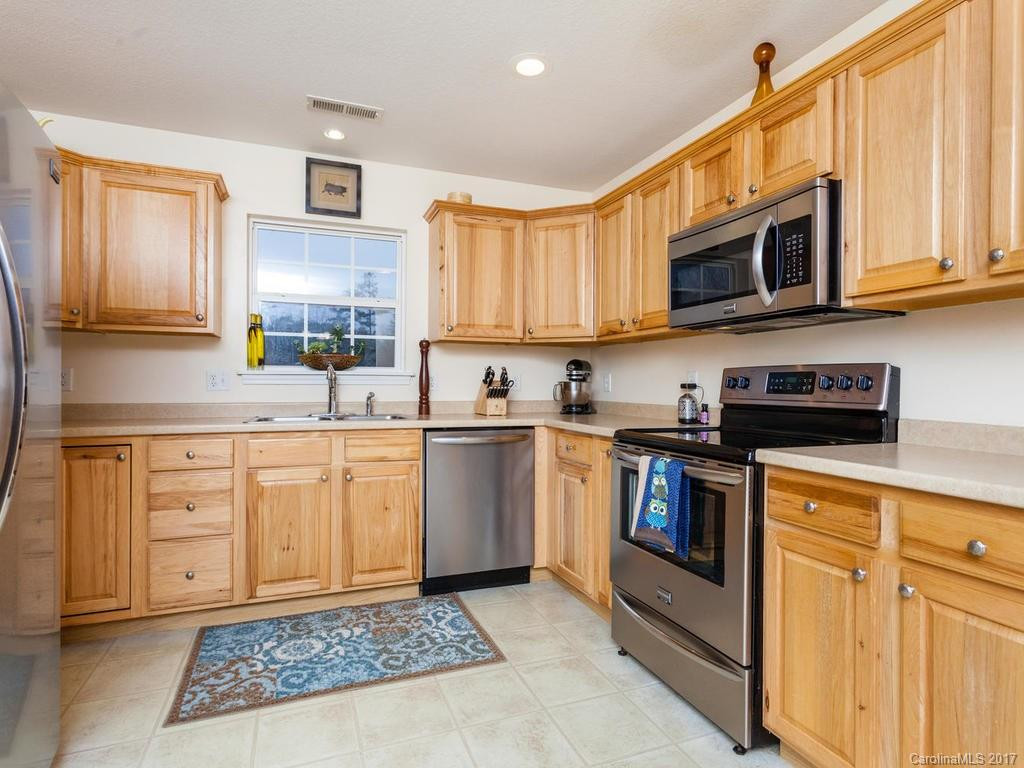 16 Worthington Lane #9 - Photo 10
