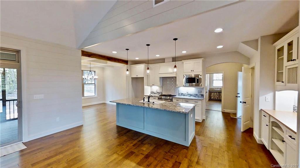519 Mapleton Lane - Photo 5